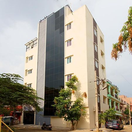 Treebo Trend Mel'S Suites Indiranagar Бенґалуру Екстер'єр фото
