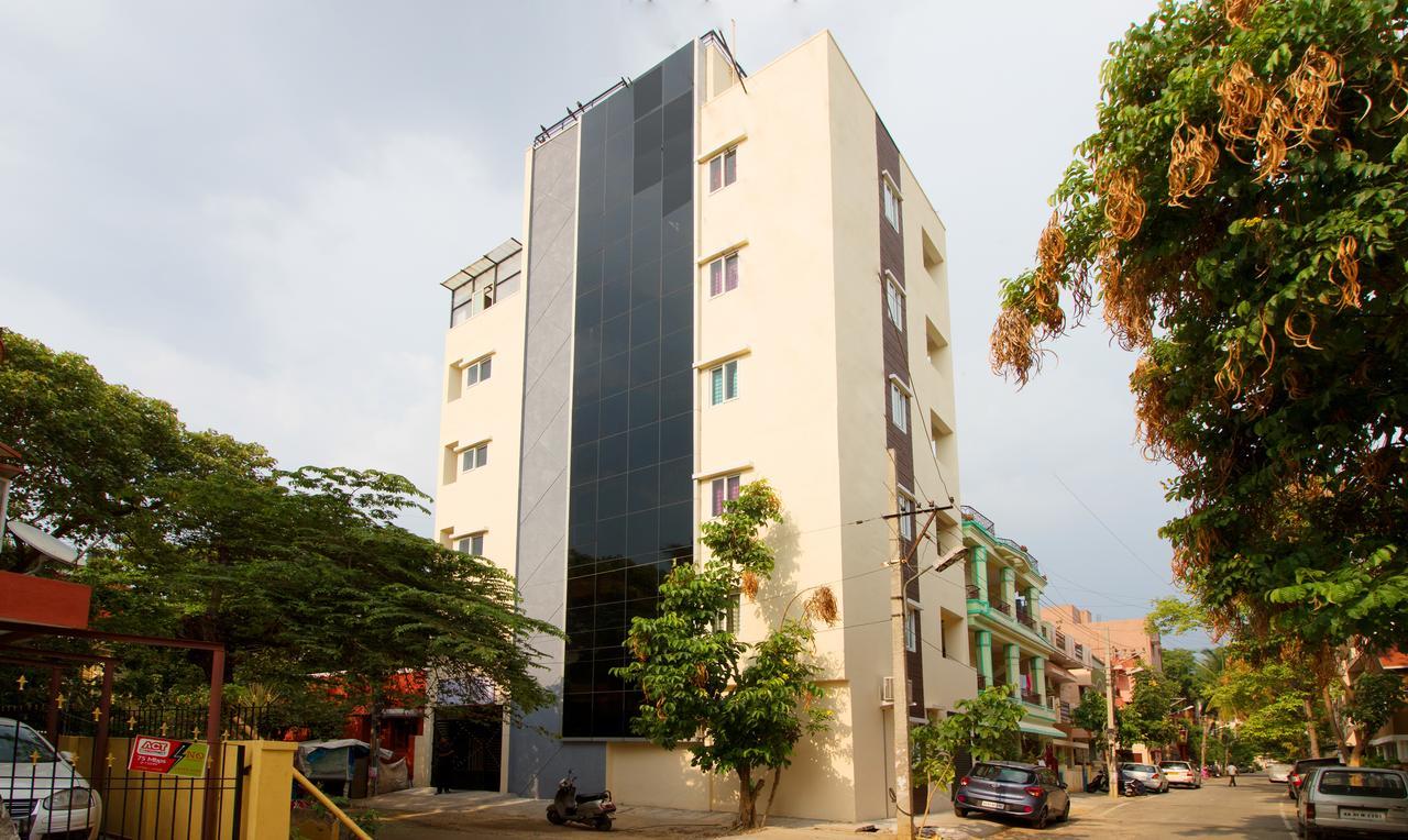 Treebo Trend Mel'S Suites Indiranagar Бенґалуру Екстер'єр фото